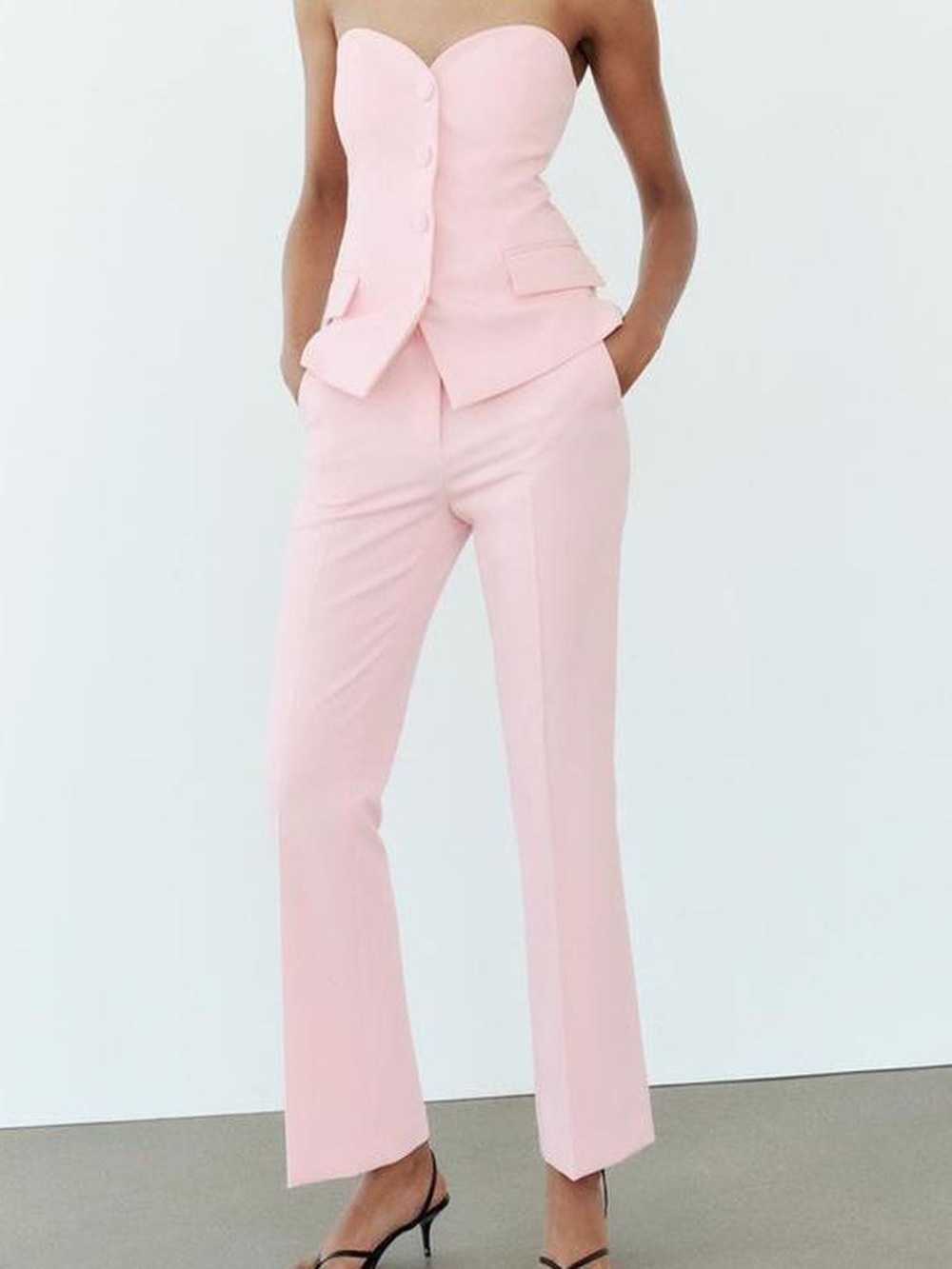 Pink Pants - Picture 3 of 5